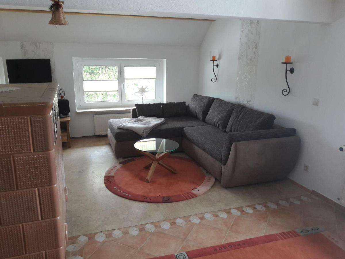 Ferienwohnung Koernerberg Клингенталь Экстерьер фото